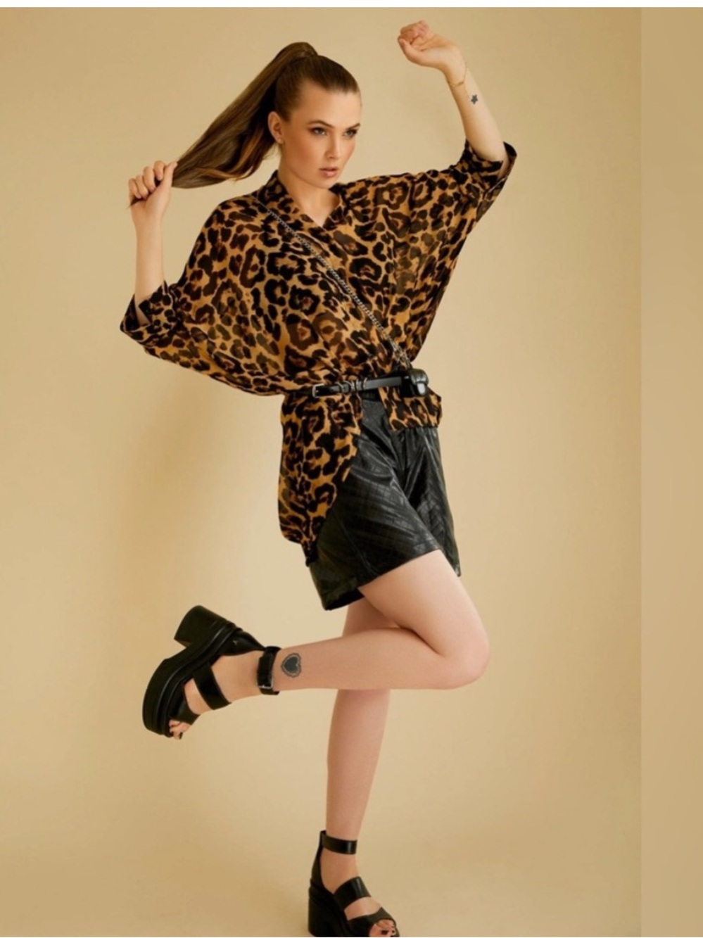 Kate Hewko Leopard Print Sheer Oversized Batwing Blouse One Size Boho Lagenlook
